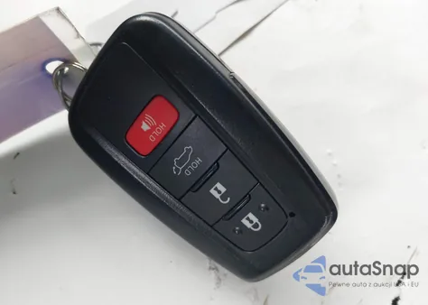 2021 Toyota Highlander Xle from USA, damaged, VIN 5TDGZRAH9MS083752